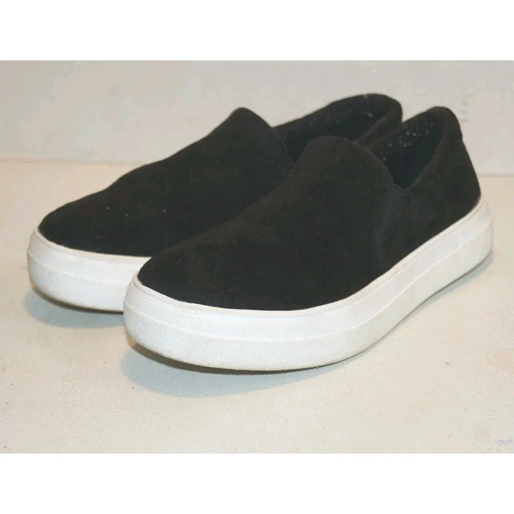 Soda Shoes Womens Size 8.5 Comfort Slip On Platform Loafer Black Faux Suede